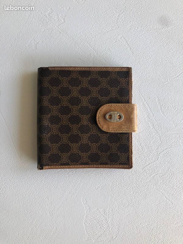 Portefeuille Céline - ACCESSIBLE LUXURY