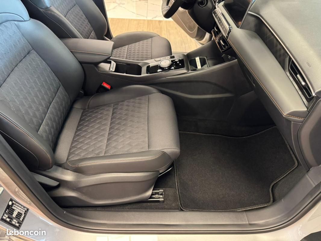 Mg3 1.5 HYBRID+ 195 LUXURY (image 20)