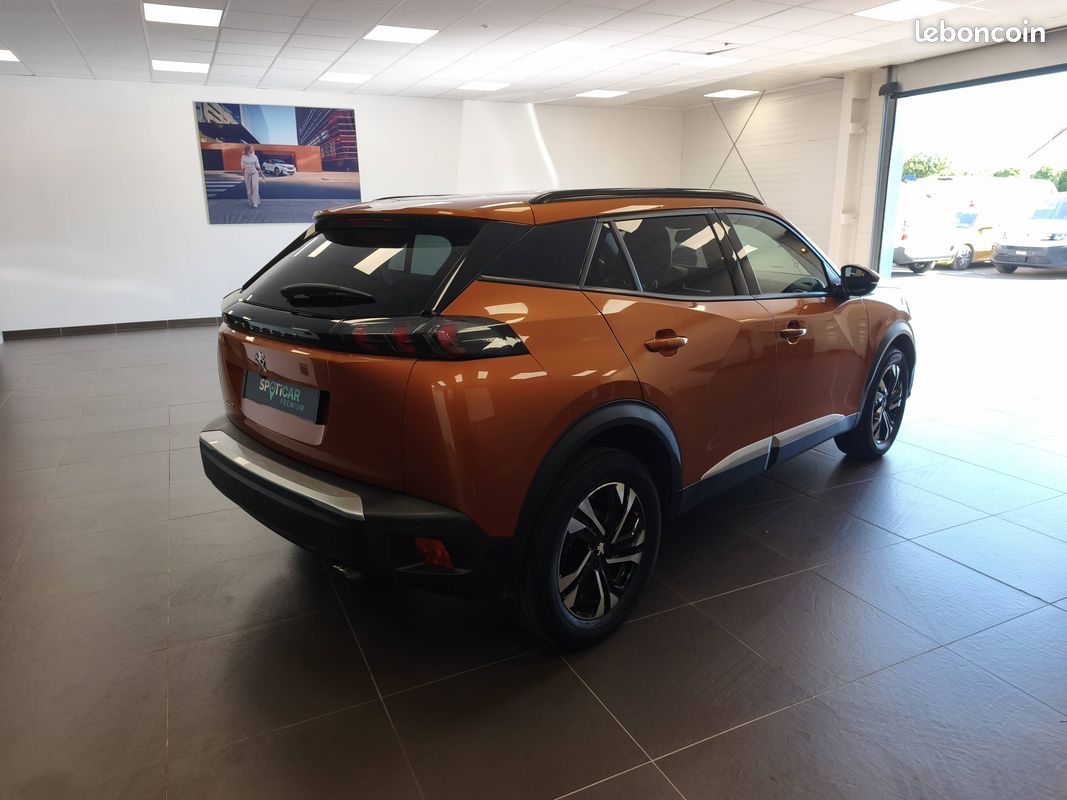 PEUGEOT 2008 BlueHDi 130 S&S EAT8 Allure (image 5)