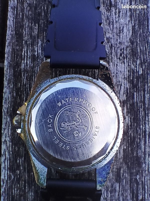 Montre vintage Jean Decret antichoc 17 rubis "skin diver" (image 5)