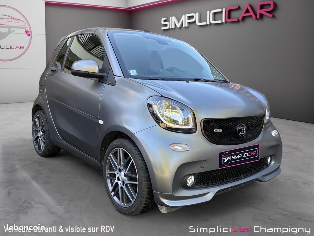 SMART FORTWO CABRIO Cabriolet 109 ch Brabus Xclusive- Capote Grise-Sieges en Cuir Chauffant-JBL-Camera et Bip de Recul (image 1)