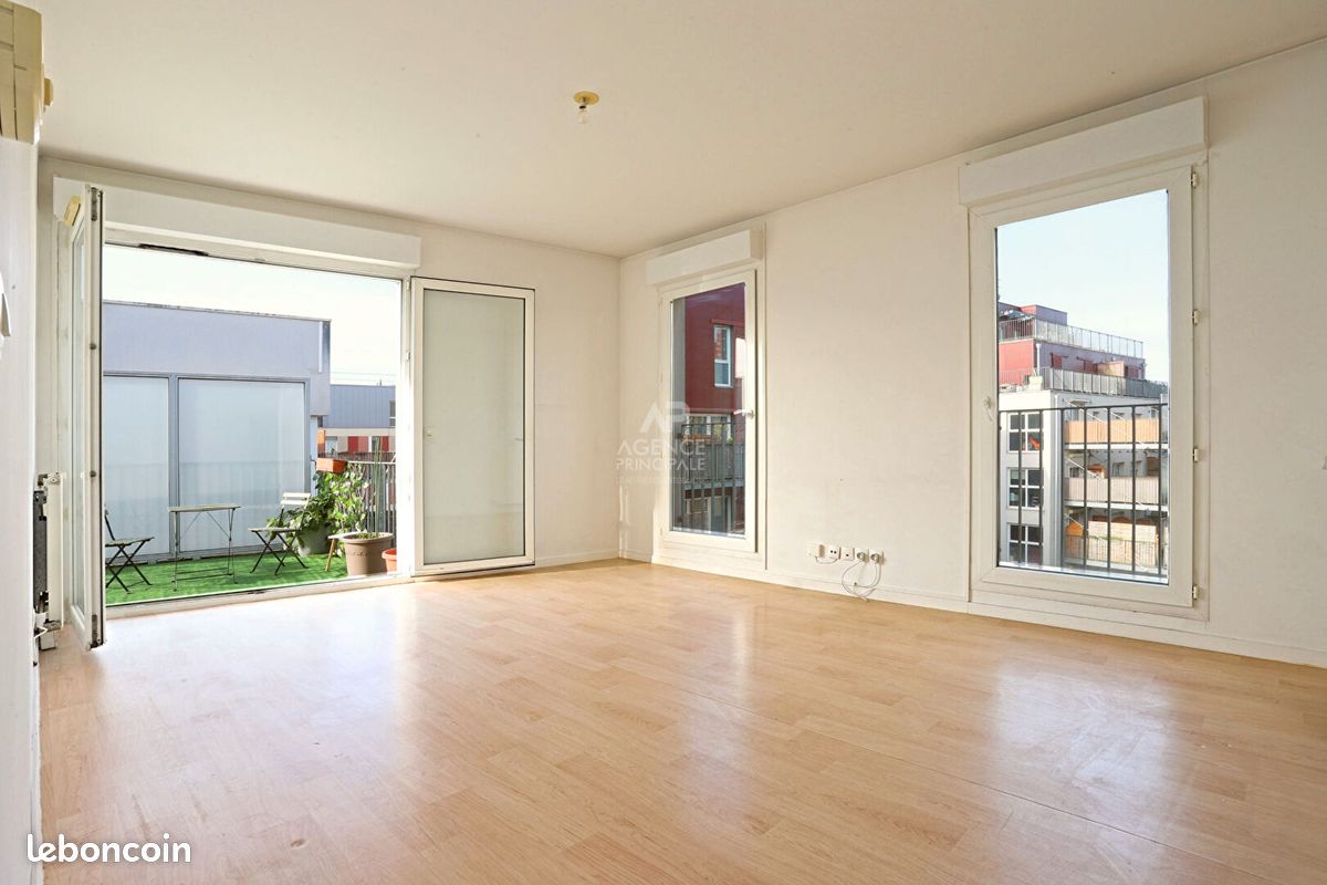 Appartement 3 pièces 64 m² · à Nanterre · 64 m² · 339 000 €