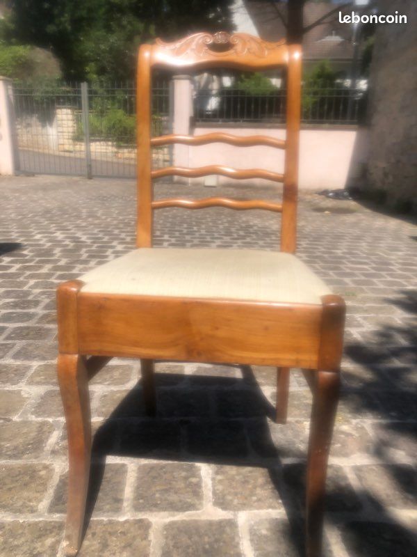 5 chaises avec assise en tissu crème (image 1)