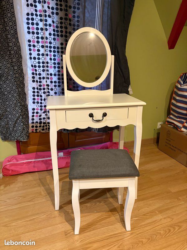 Coiffeuse (image 1)