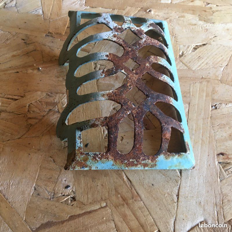 ANCIEN PORTE SAVON emaillé / usine / rare EUR 35,00 - FR