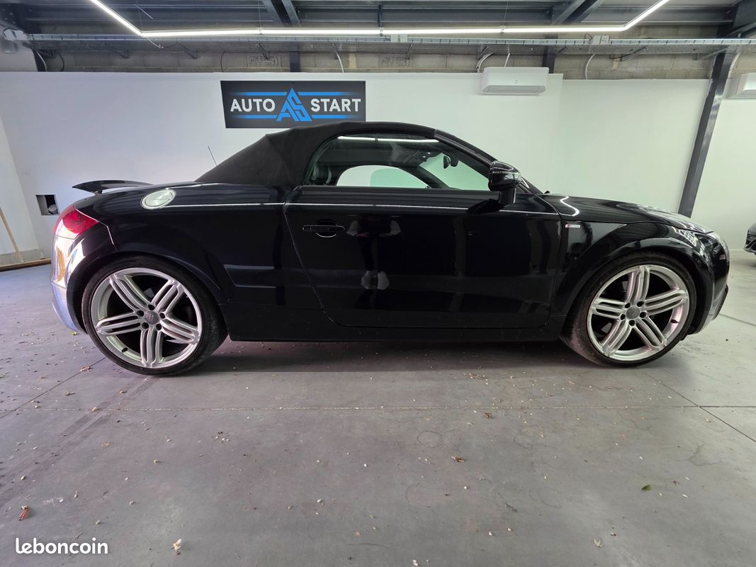 Audi TT cabriolet 2.0 TFSI / sieges chauffants / Bluetooth / feux auto / climatisation auto (image 9)