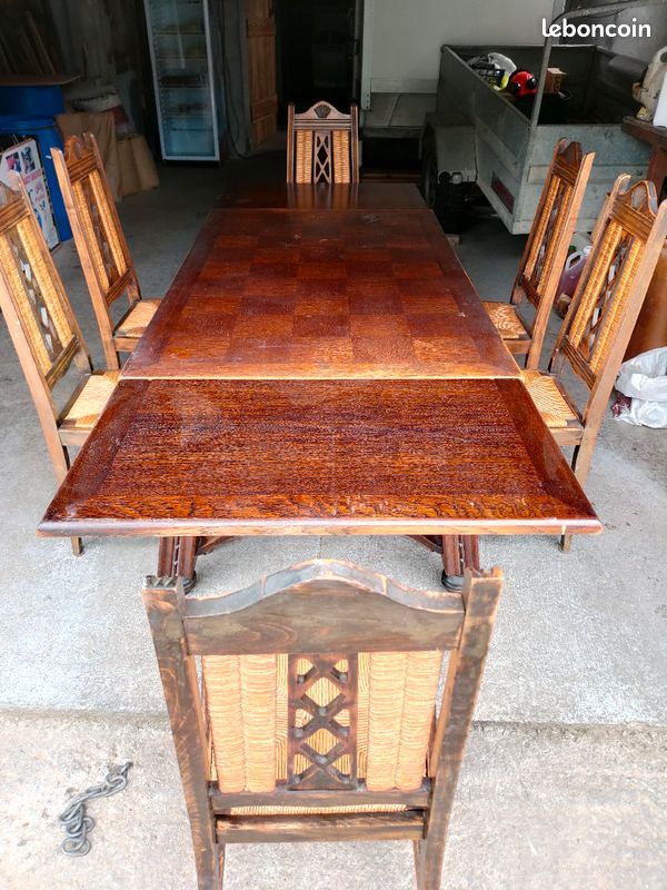 Table + chaises (image 3)