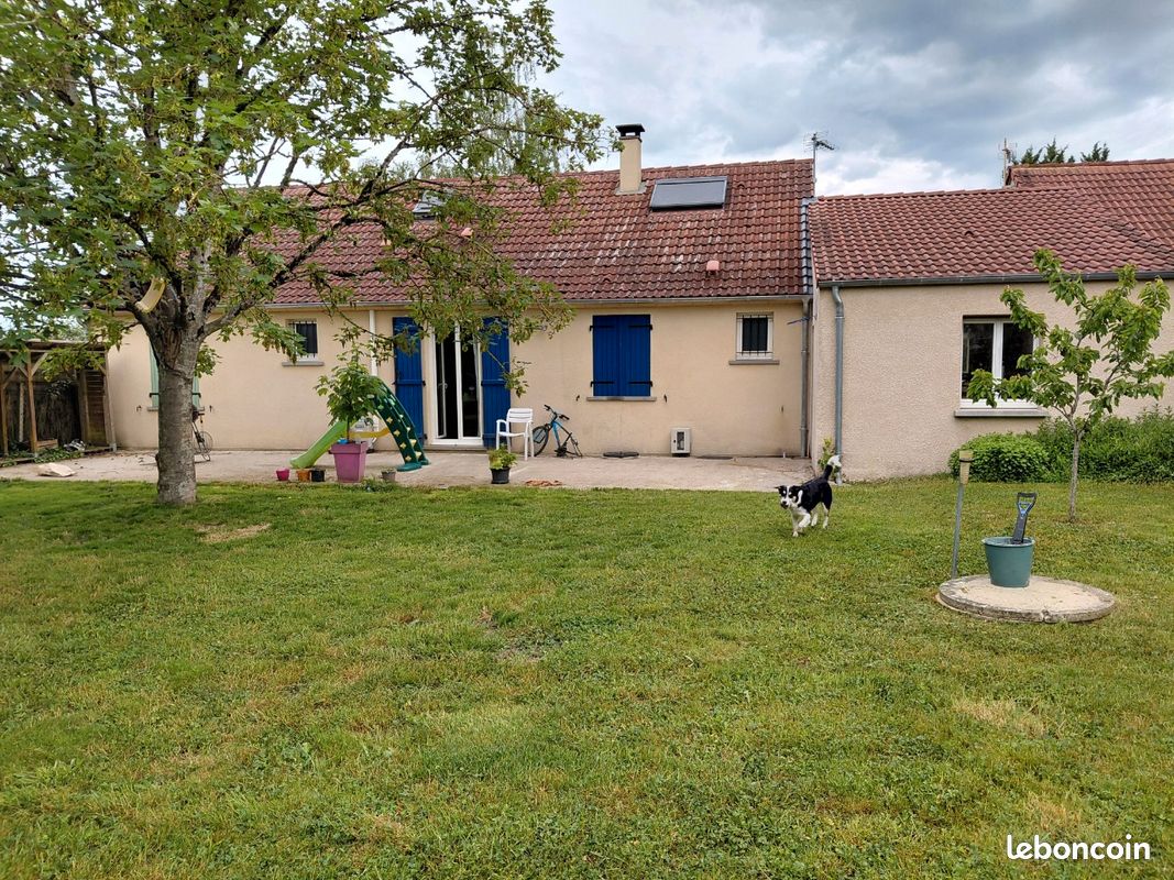Maison 6 pièces 121 m² · à Fay-aux-Loges · 121 m² · 240 000 €