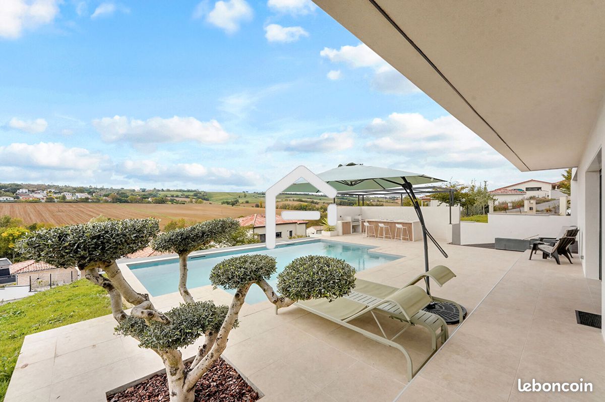 Maison 4 pièces 160 m² · à Aureville · 160 m² · 569 000 €