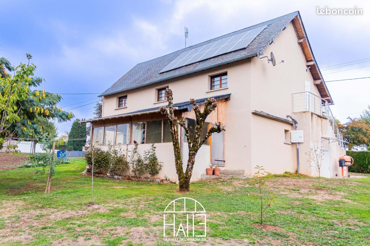 Maison 7 pièces 137 m² · à Uzerche · 137 m² · 151 000 €