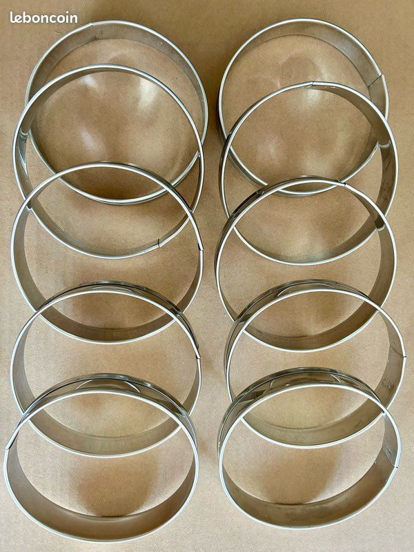 Lot de 12 cercles à tarte / pâtisserie en inox - Ø 12,5 cm (image 2)