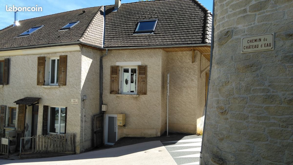 Maison 5 pièces 85 m² · à Saint-Martin-de-la-Cluze · 85 m² · 90 000 €