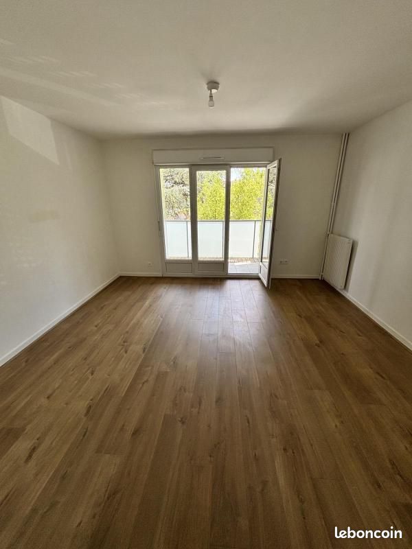 Appartement 3 pièces 64 m² · à Caluire-Et-Cuire · 64 m² · 975 €/mois