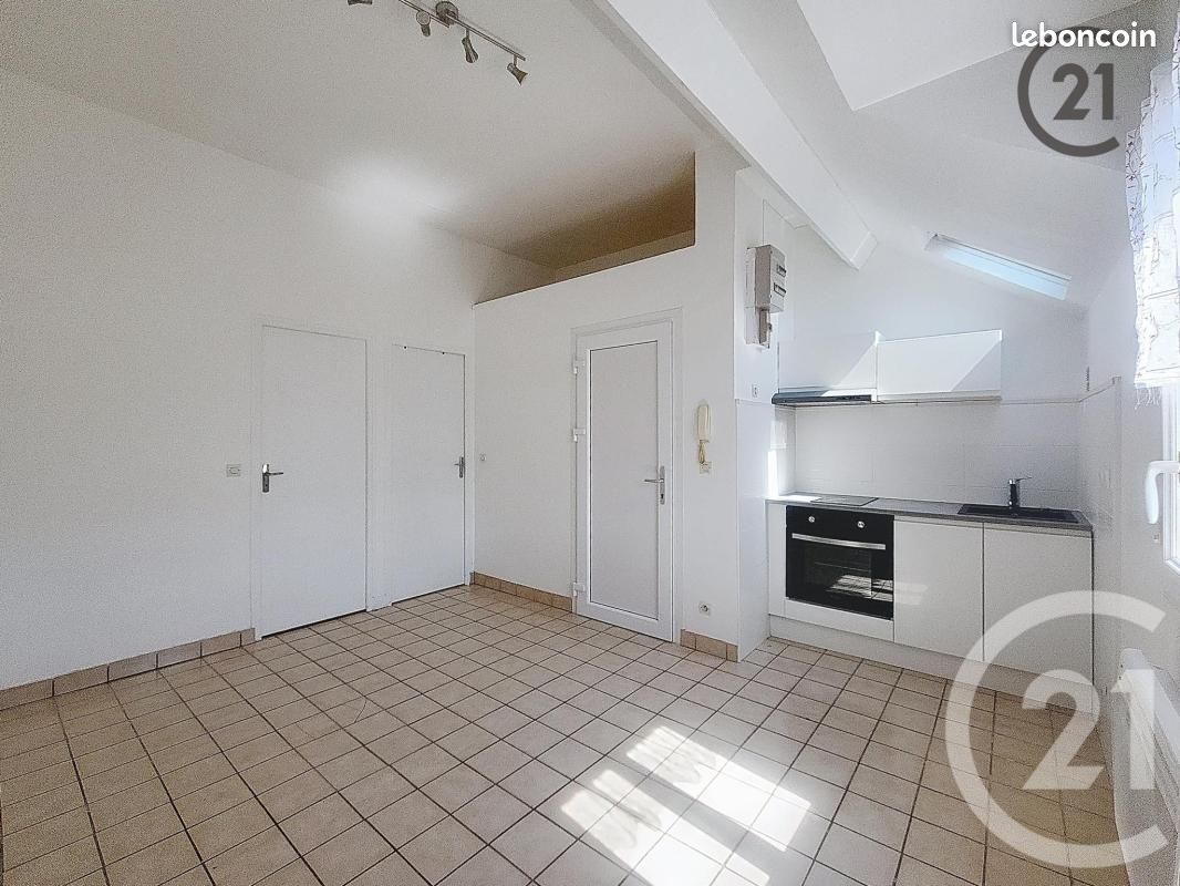 Appartement 2 pièces 25 m² · à Cannes-Écluse · 25 m² · 494 €/mois