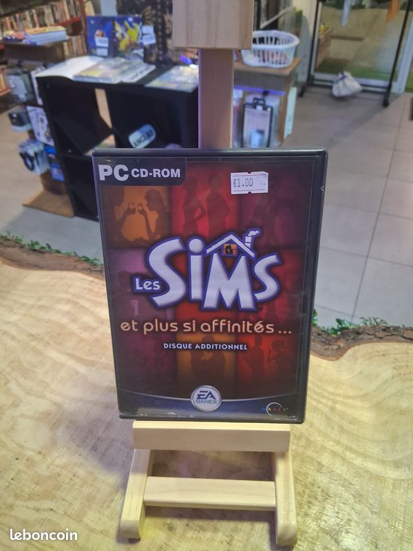 Les Sims + Les Sims Et Plus Si Affinités PC – Bon état, Jeu En Français, Boîte Sans Notice