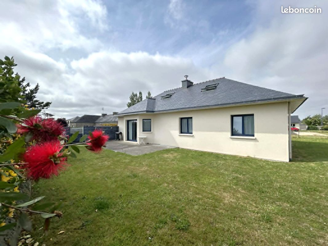 Maison 7 pièces 142 m² · à Le Folgoët · 142 m² · 327 000 €