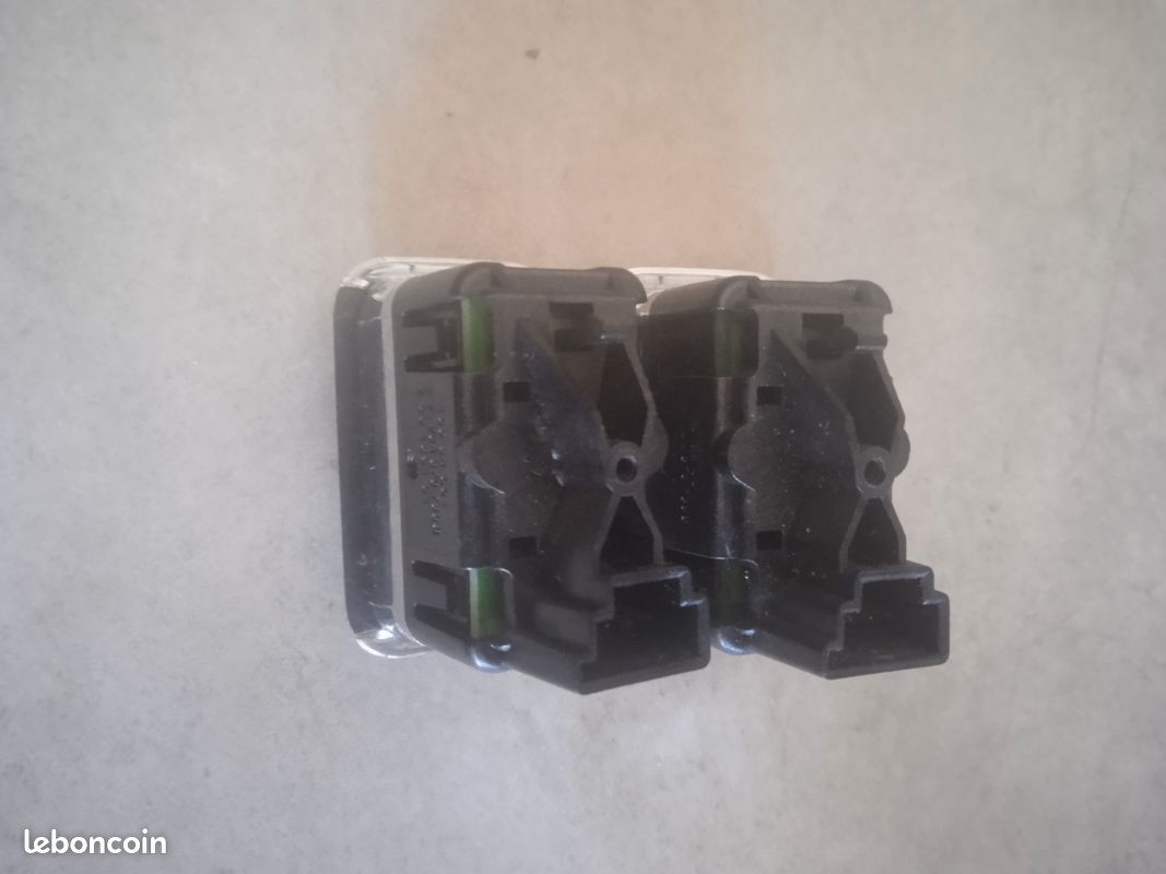 Bouton leve vitre Mercedes w204 (image 2)