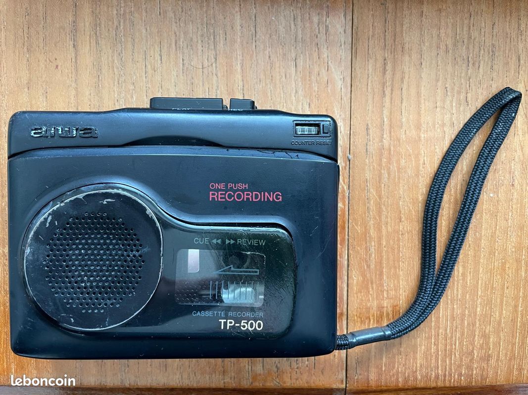 Walkman Aiwa HS-G21 – Baladeur Cassette K7 Vintage