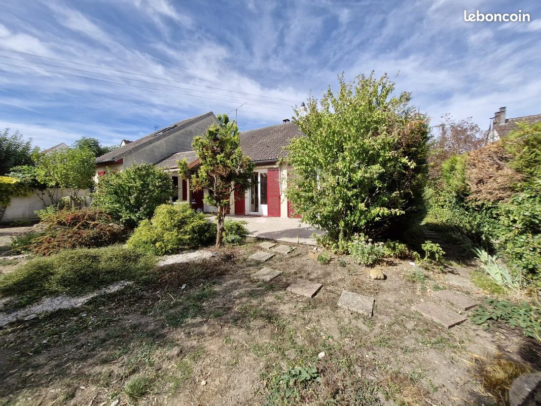 Maison 5 pièces 114 m² · à Dormelles · 114 m² · 229 000 €