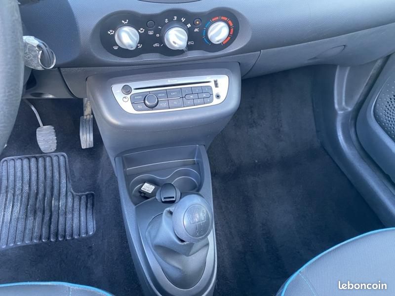 Renault Twingo 1.2 LEV 16v 75ch Summertime eco² (image 11)