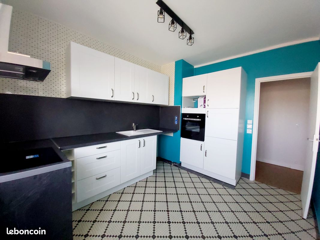 Appartement 4 pièces 90 m² · à Limoges · 90 m² · 995 €/mois