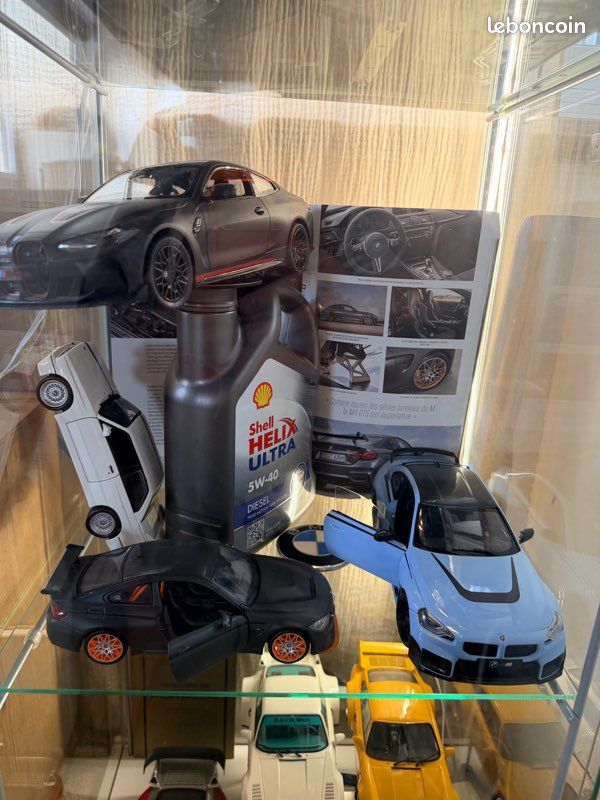 Vitrine plus voiture (image 3)