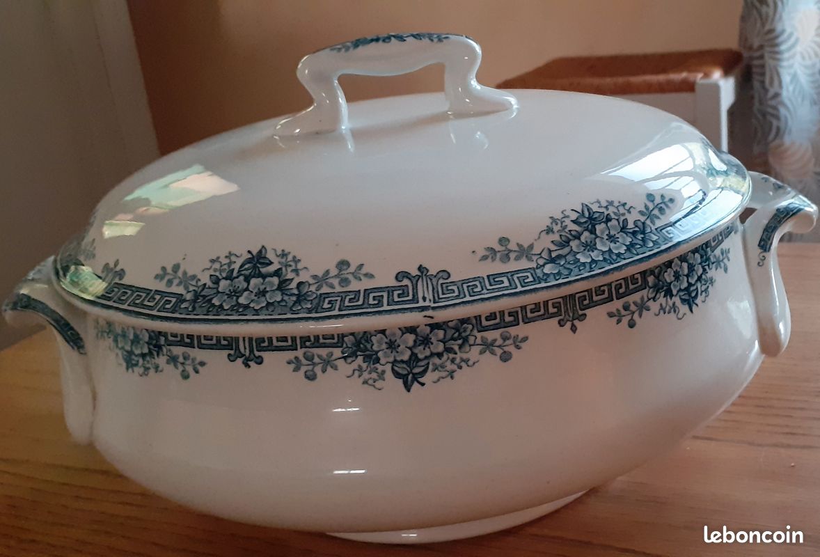 Soupière ancienne (image 1)