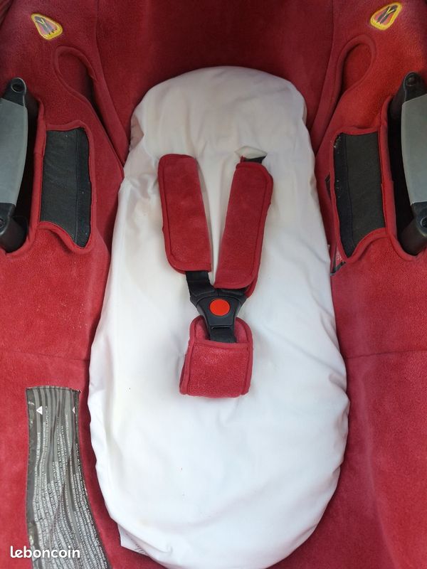 Poussette Trio Bébé Confort High Trek + Nacelle Windoo + Nombreux accessoires – Pack complet (image 15)