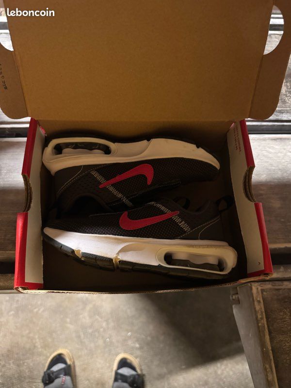 Chaussure Nike (image 2)