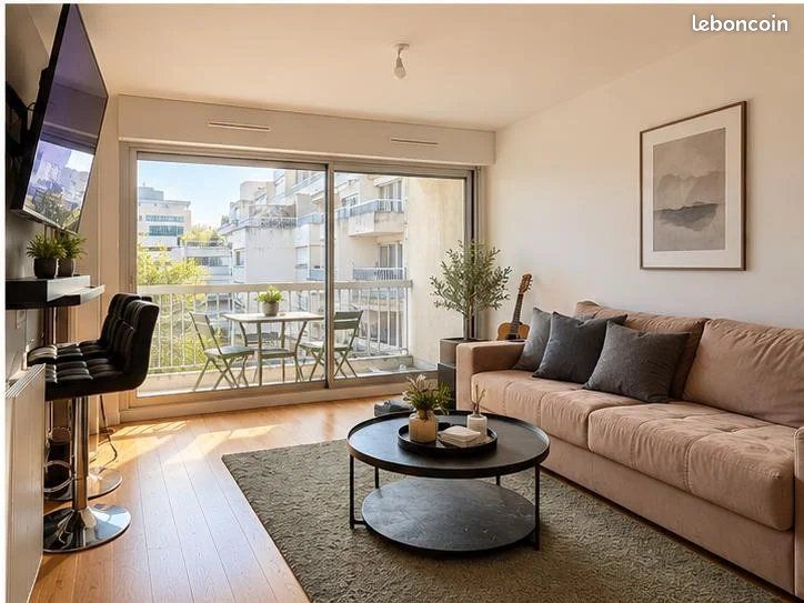 Appartement 2 pièces 32 m² · à Neuilly-sur-Seine · 32 m² · 1 350 €/mois