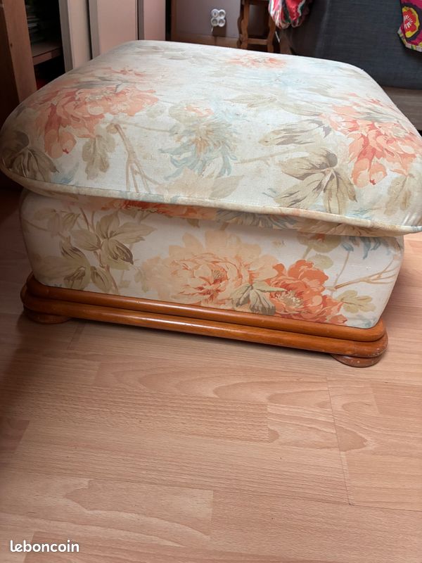Pouf (image 1)