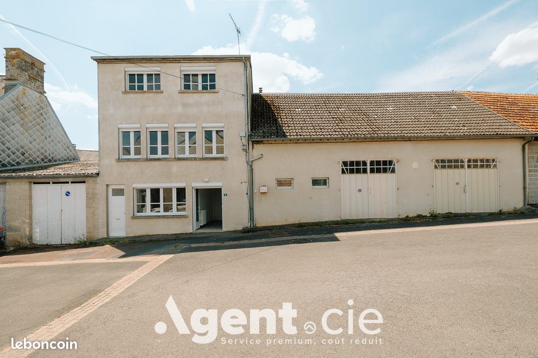 Maison 5 pièces 111 m² · à Tessy-Bocage · 111 m² · 94 000 €