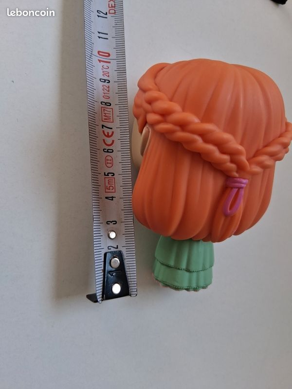Figurine Funko Pop Harry Potter - Ginny Weasley (Bal de Noël) N°92 (image 4)