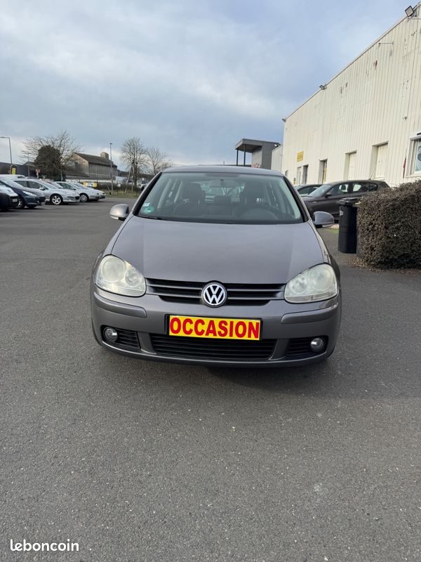 Volkswagen Golf V 1.4 (image 2)