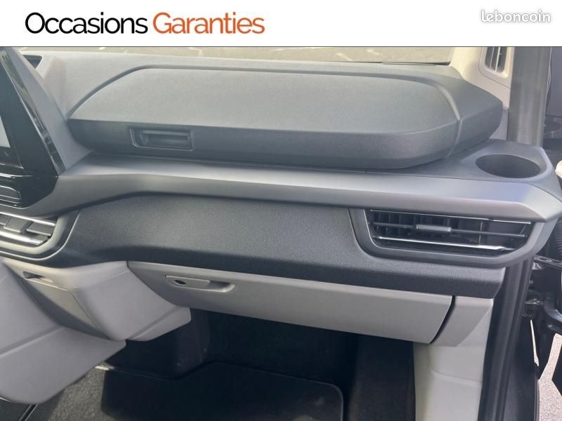 Ford Tourneo Custom 320 L2H1 2.0 EcoBlue 150ch Titanium (image 14)