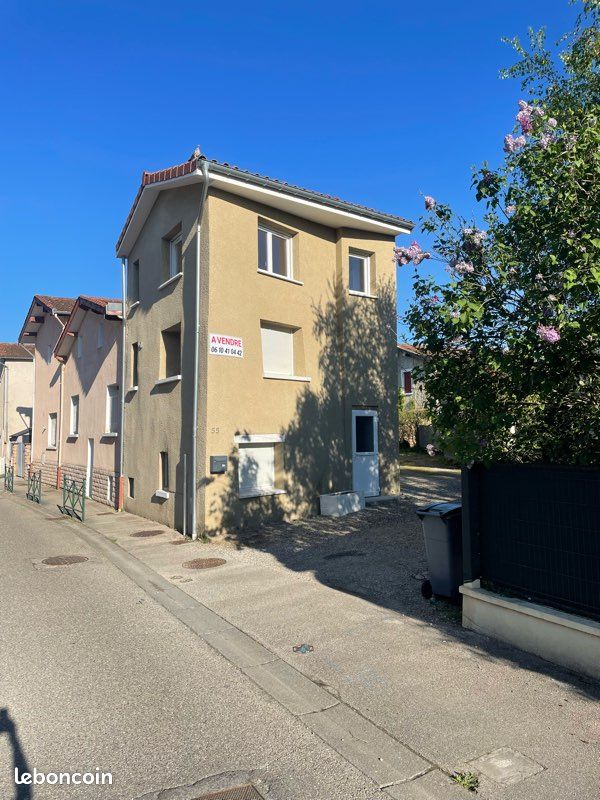 Maison 4 pièces 56 m² · à Saint-Pierre-de-Chandieu · 56 m² · 209 000 €