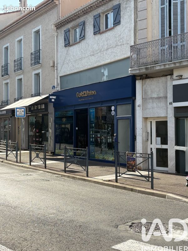 Appartement 3 pièces 140 m² · à Saint-Raphaël · 140 m² · 480 000 €