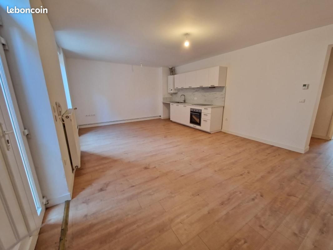 Appartement 4 pièces 74 m² · à Clermont-Ferrand · 74 m² · 850 €/mois