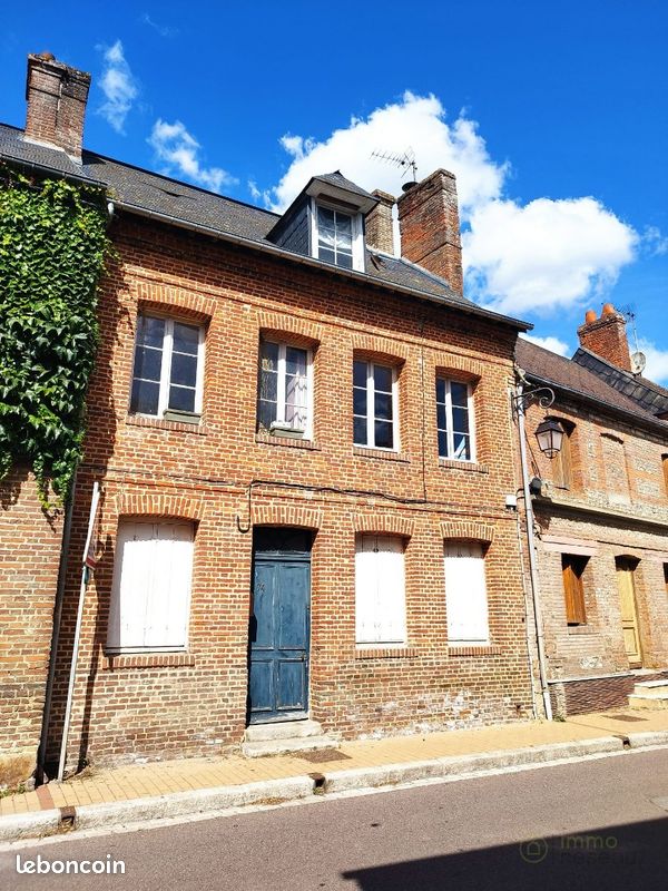 Maison 5 pièces 82 m² · à Torcy-le-Grand · 82 m² · 137 000 €