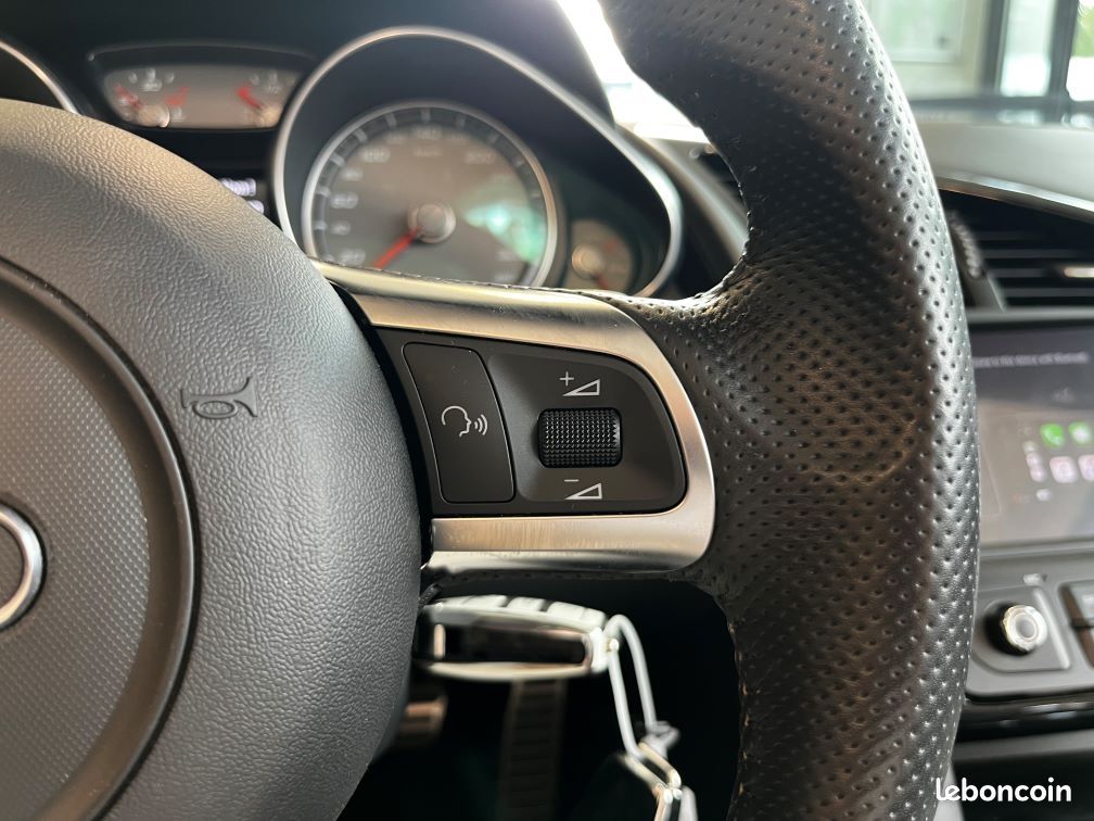 Audi R8 SPYDER 4.2 V8 FSI 430CH R TRONIC 6 (image 11)