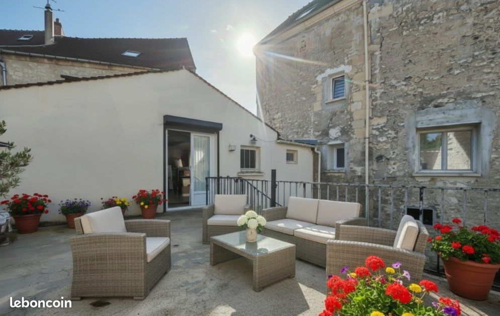 Maison 6 pièces 158 m² · à Chars · 158 m² · 299 000 €
