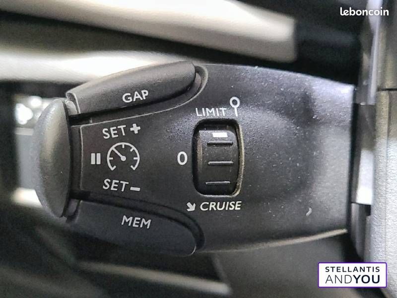 Citroën C5 Aircross Hybride Rechargeable 225 e-EAT8 Shine (image 21)