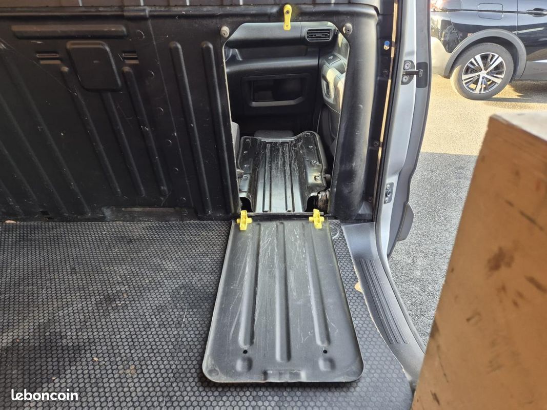 PEUGEOT PARTNER Standard 1000KG 1.5 BlueHDi S&S - 100 III Grip Standard PHASE 1 GARANTIE 6 MOIS (image 22)