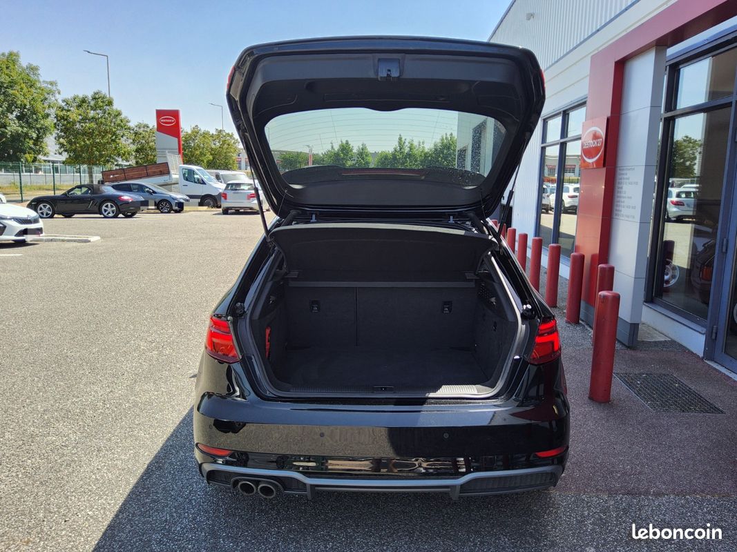 AUDI A3 SPORTBACK 35 TDI 150 S tronic 7 S Line (image 8)
