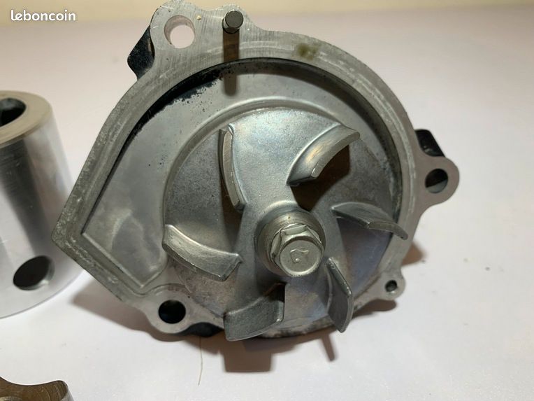 Pompe à eau kawasaki zx6r ninja 1995 - 1997 (image 2)