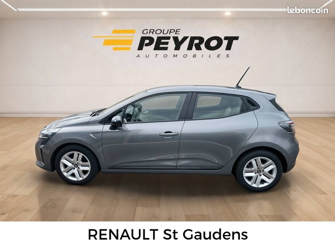 RENAULT Clio TCe 90 Evolution (image 8)
