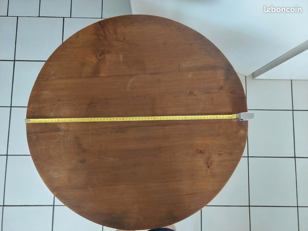 Table d’appoint bois massif / guéridon, pied central tourné (image 4)