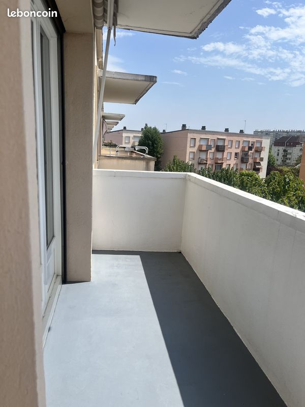 Appartement 4 pièces 65 m² · à Chalon-sur-Saône · 65 m² · 820 €/mois
