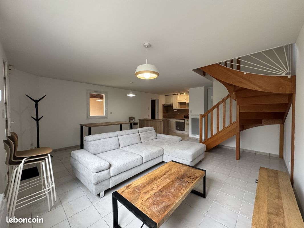 Appartement 3 pièces 74 m² · à Castelmaurou · 74 m² · 900 €/mois