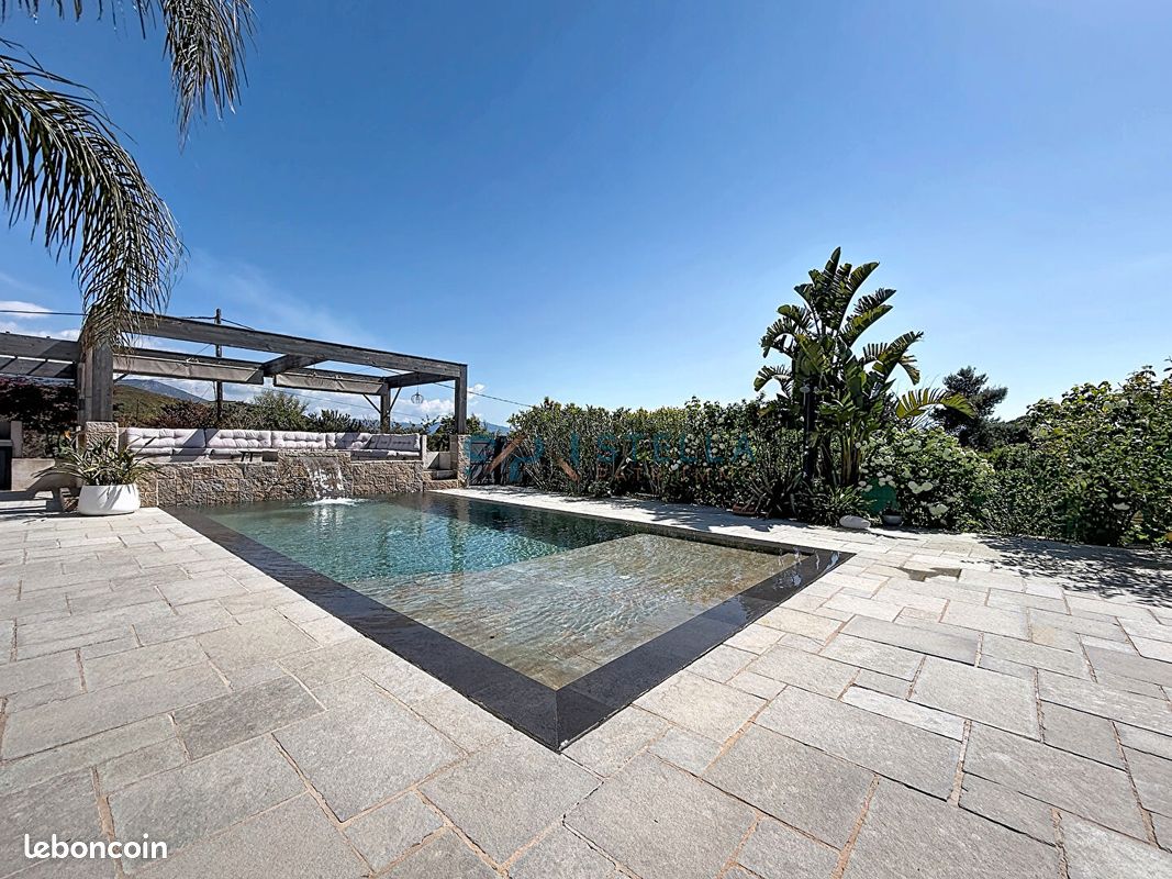 Maison 4 pièces 128 m² · à Afa · 128 m² · 795 000 €